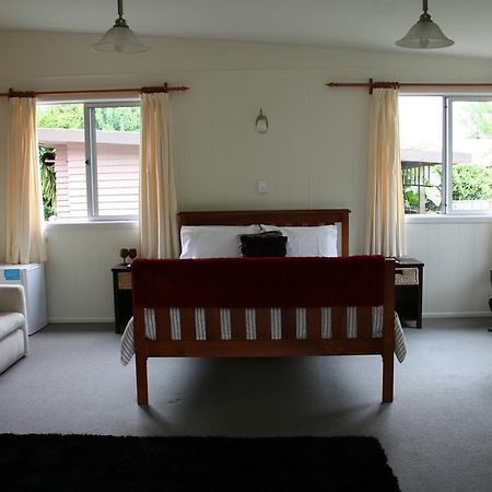 Whitianga B&B - Adults Only ภายนอก รูปภาพ