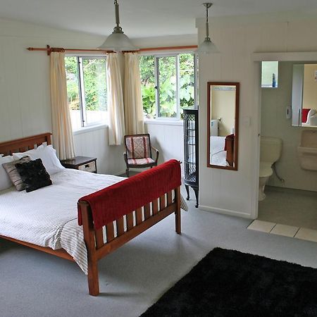 Whitianga B&B - Adults Only ภายนอก รูปภาพ