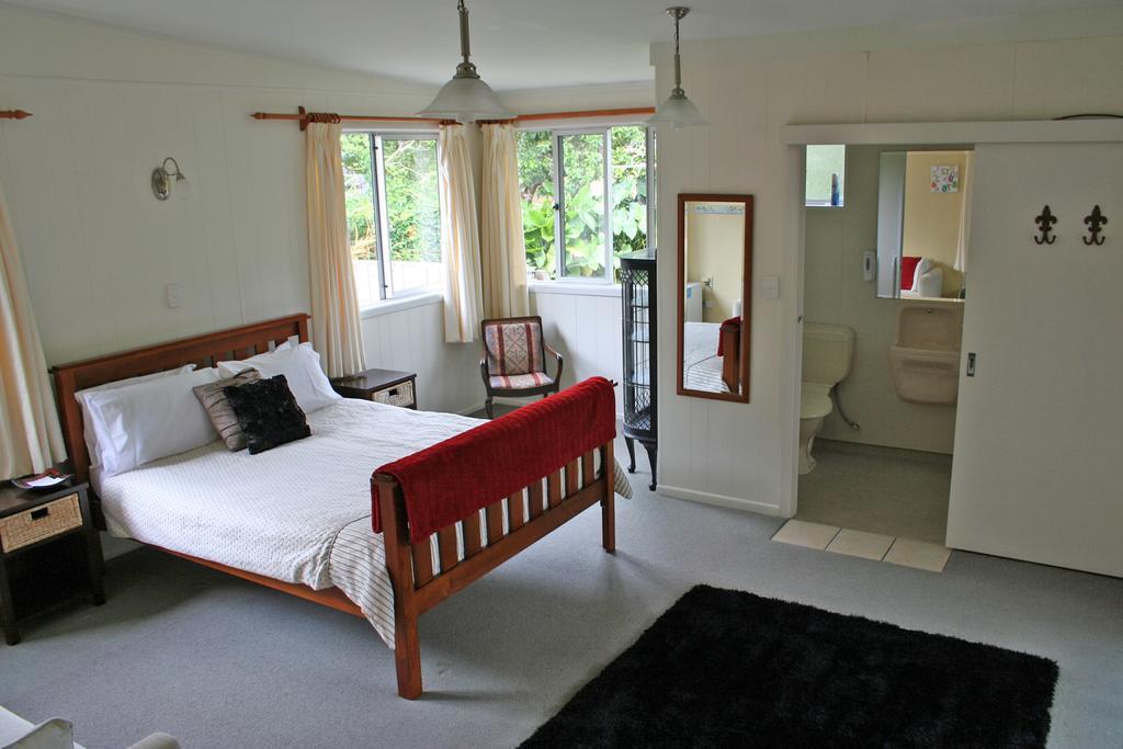 Whitianga B&B - Adults Only ภายนอก รูปภาพ